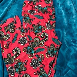 LuLa Roe TC leggings